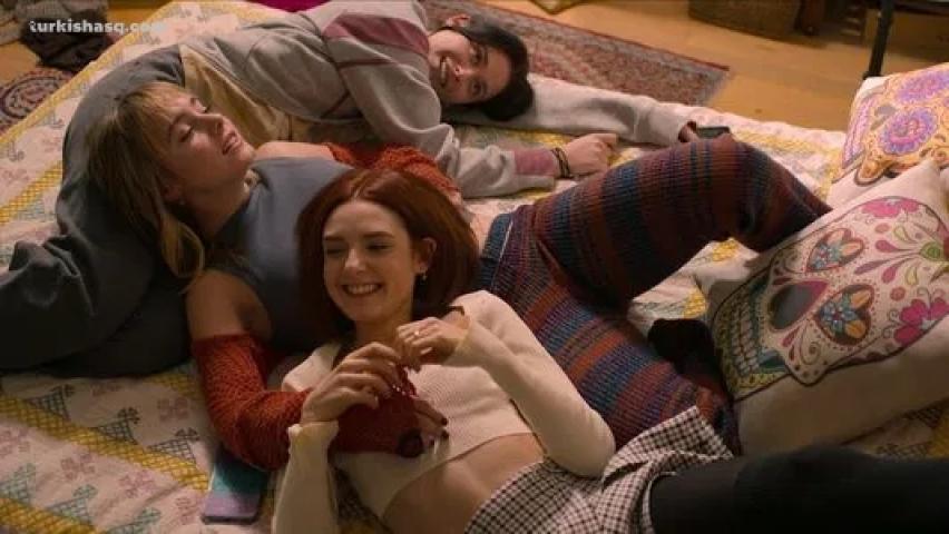 مسلسل Raising Voices الموسم الاول الحلقة 1 مترجمة